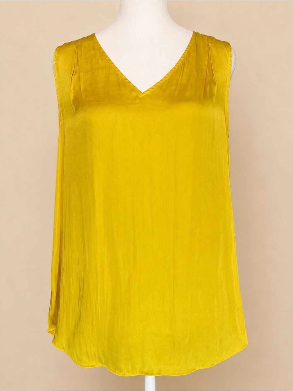 ☀️✨ Banana Republic Sunny Yellow Soft Satin Inverse Pleated Drapey Blouse | M